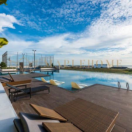 Amber Cove Premier Suites Melaka Екстер'єр фото