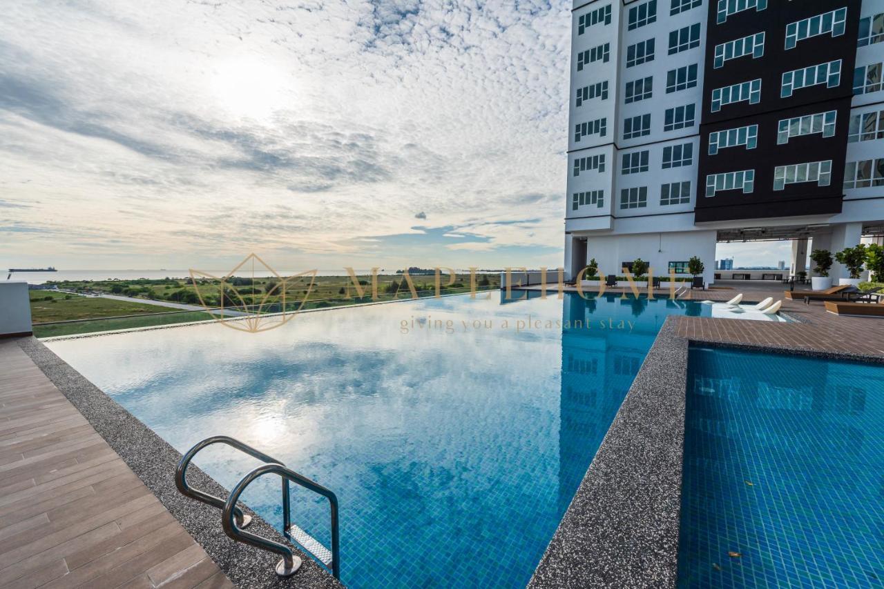 Amber Cove Premier Suites Melaka Екстер'єр фото