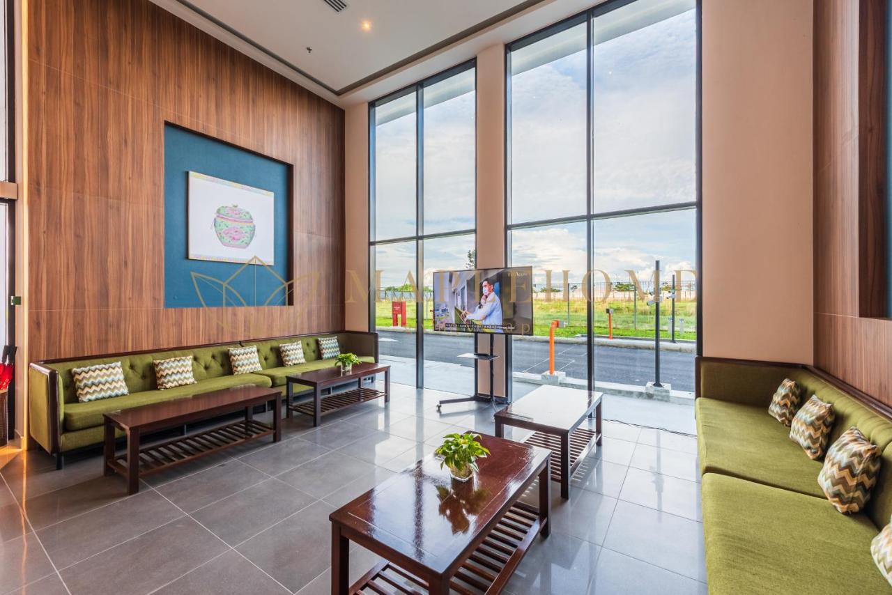 Amber Cove Premier Suites Melaka Екстер'єр фото
