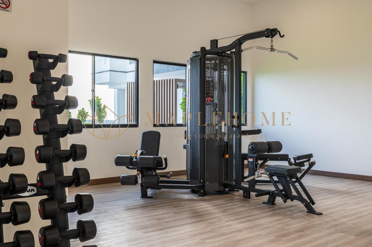 Amber Cove Premier Suites Melaka Екстер'єр фото
