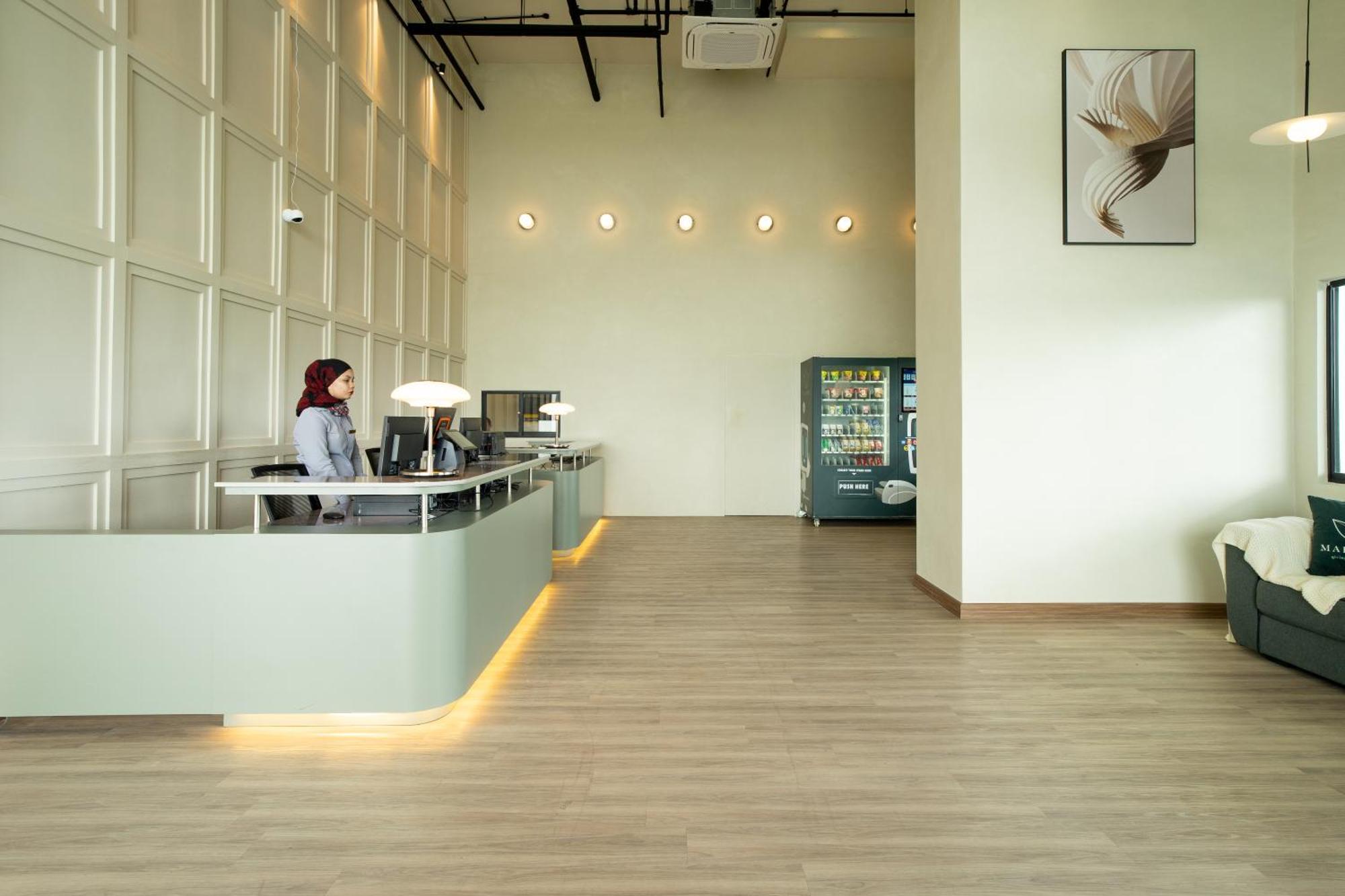 Amber Cove Premier Suites Melaka Екстер'єр фото